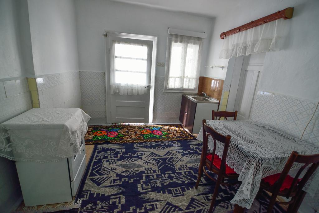 Busta House 호텔 Bogdan Vodă 외부 사진
